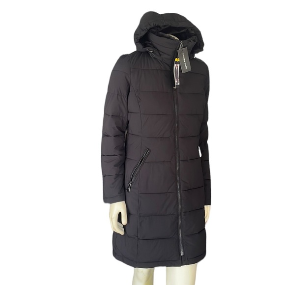 Andrew Marc - Women’s Parka / Winter Coat - Picture 2 of 8